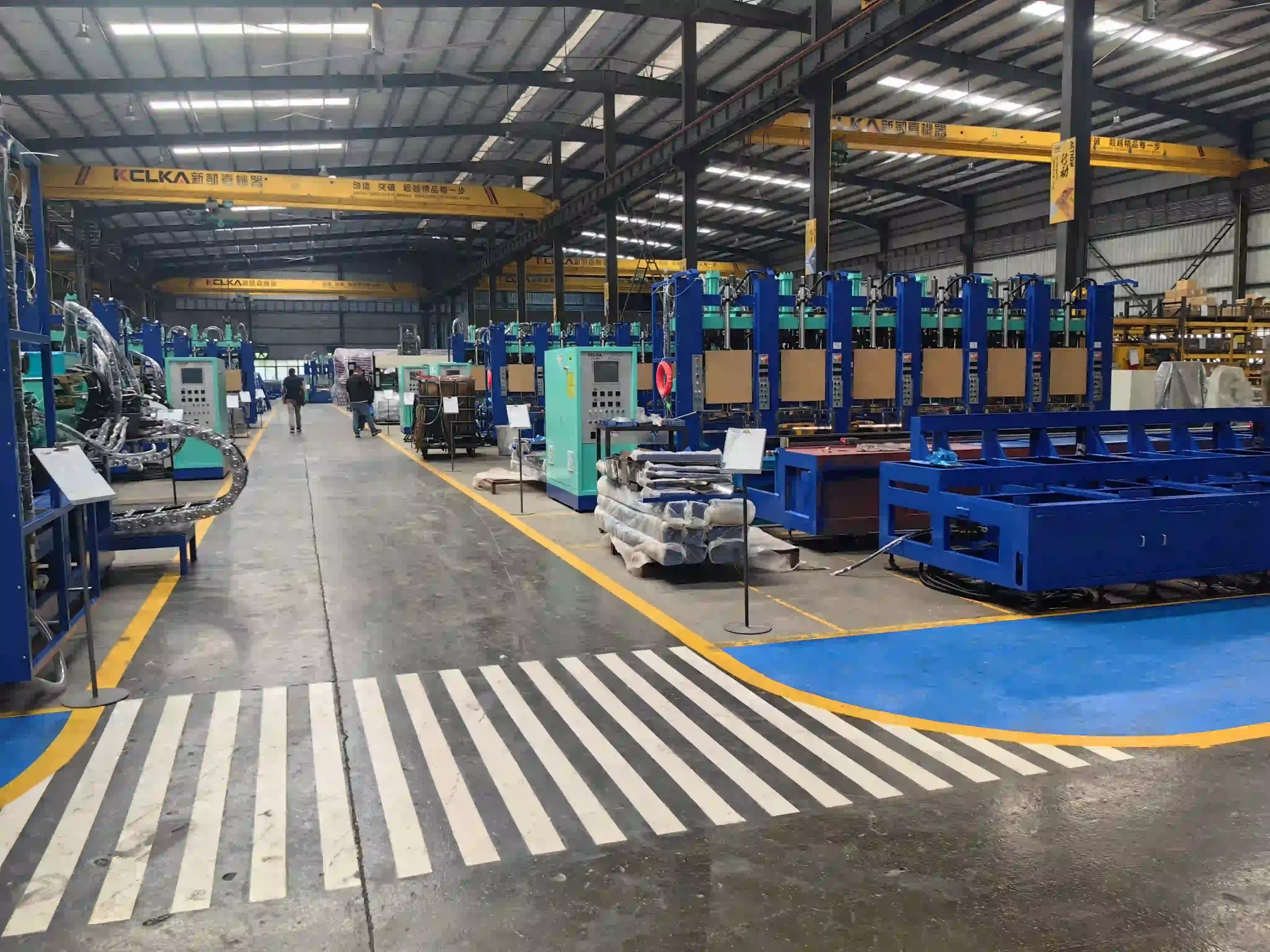 Station EVA shoes injection machine